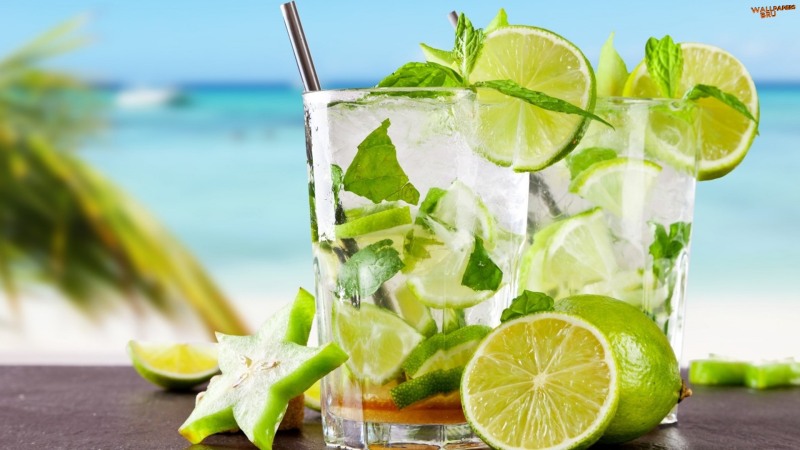 Tropical cocktail with lime 1920x1080 HD